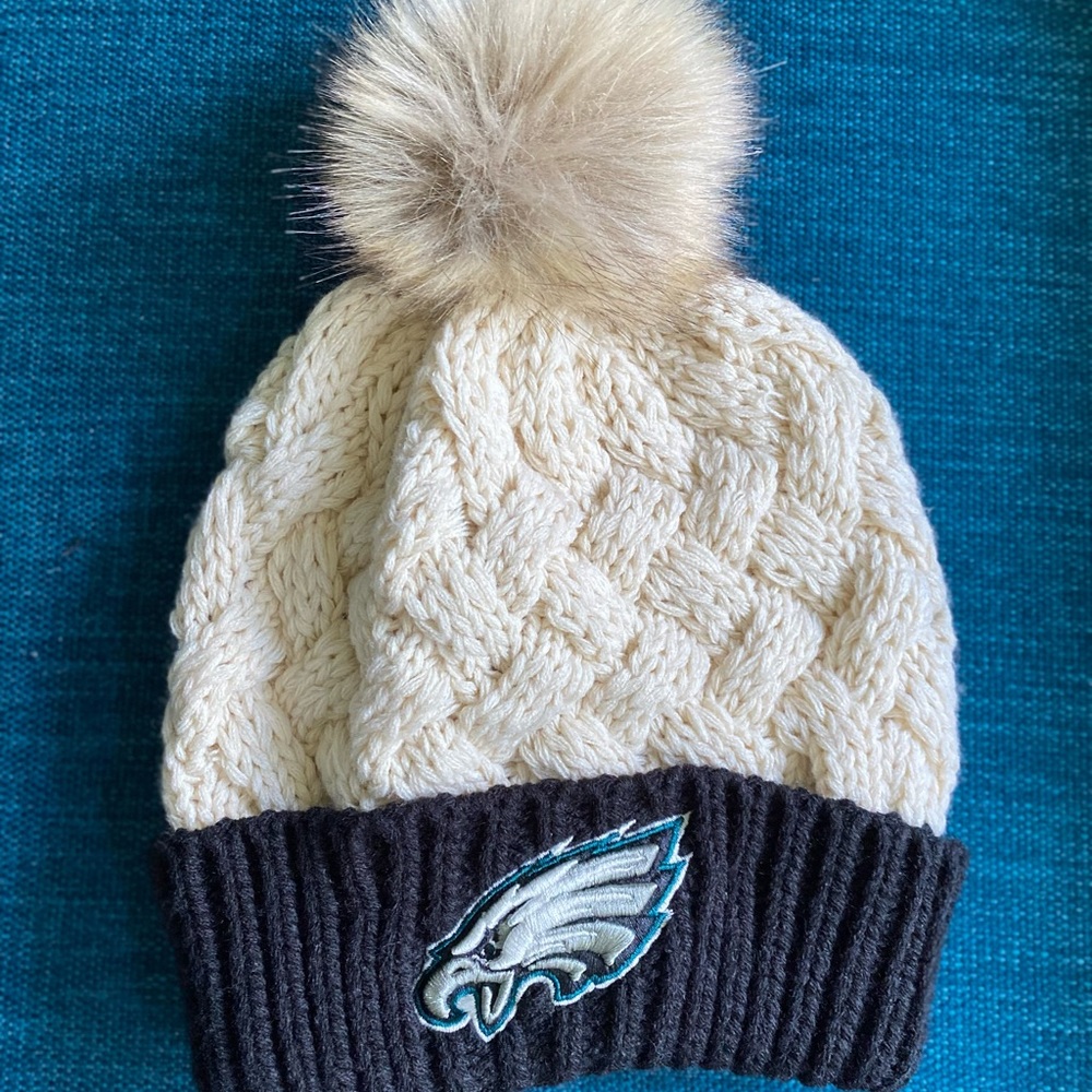 Authentic Philadelphia Eagles winter hat